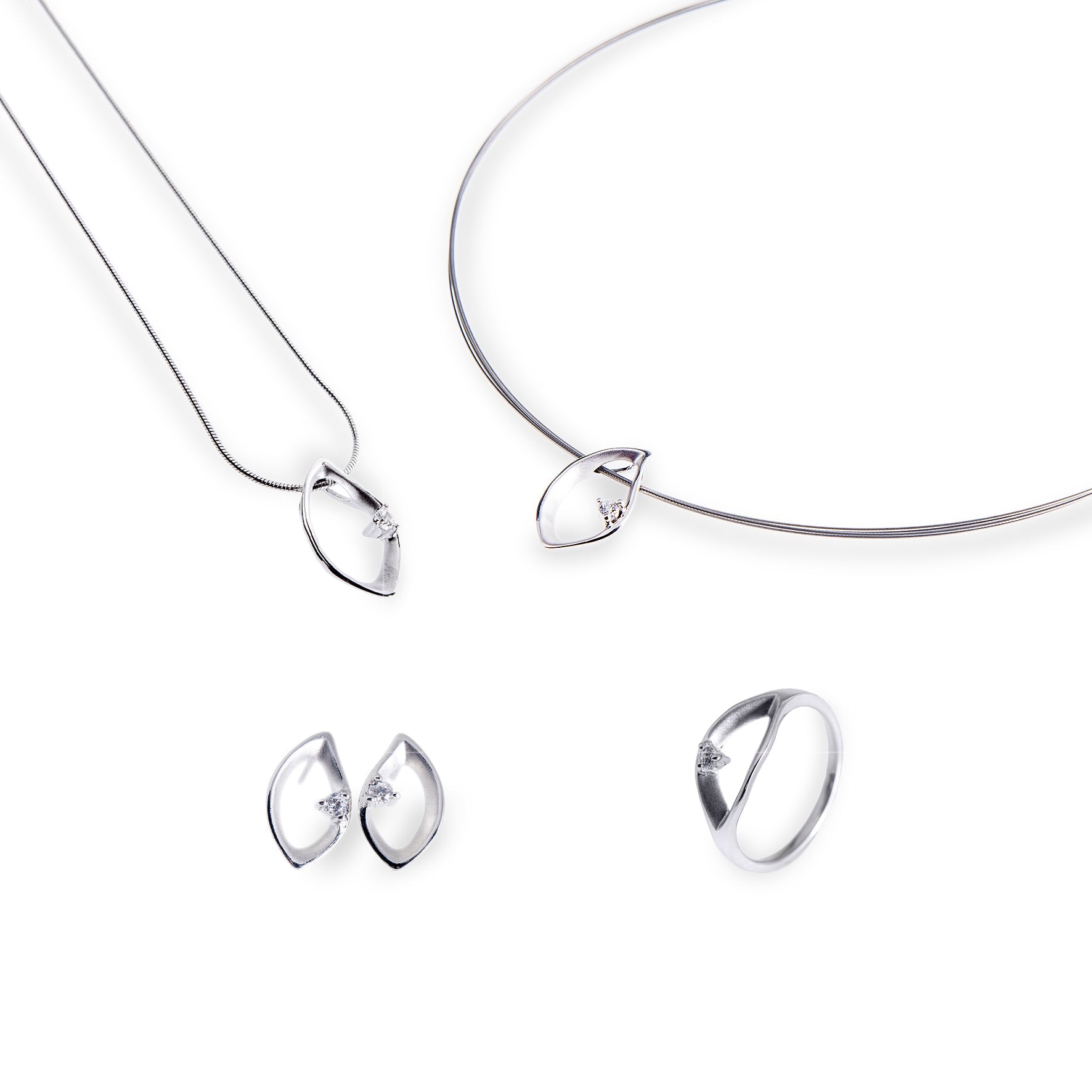 Blue Oyster silver collier necklace with crystal pendant – elegant sterling silver women’s necklace